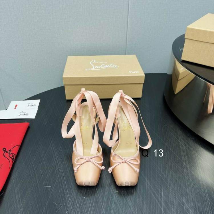 Picture of Christian Shoes _SKUCLsz35-4010CMYM03013237